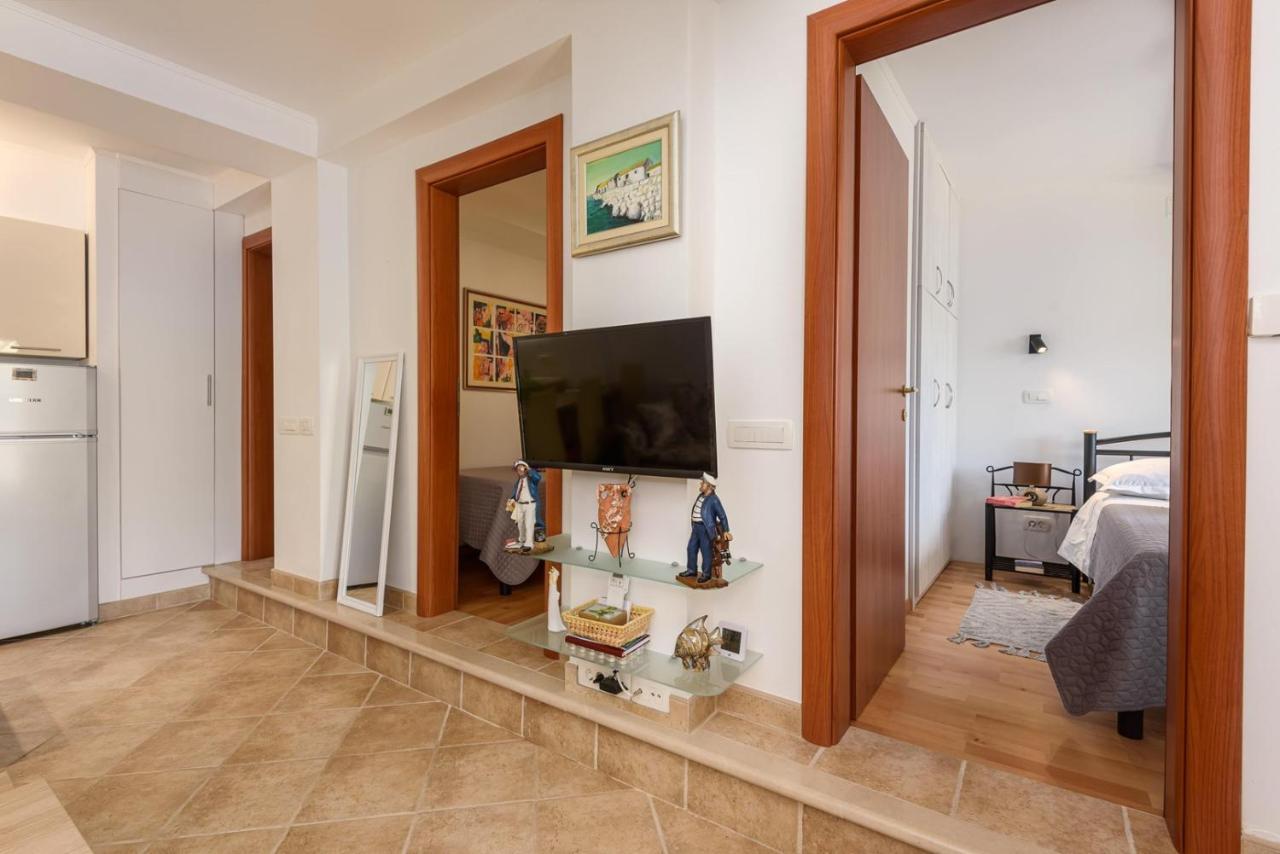 Apartment Jadranka With Sea View In Rogotin 외부 사진