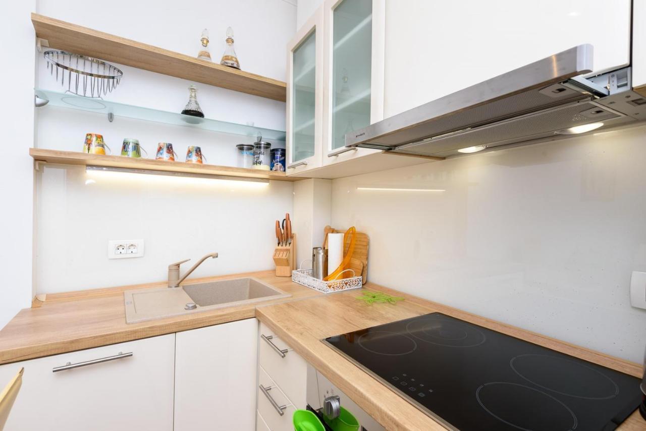 Apartment Jadranka With Sea View In Rogotin 외부 사진
