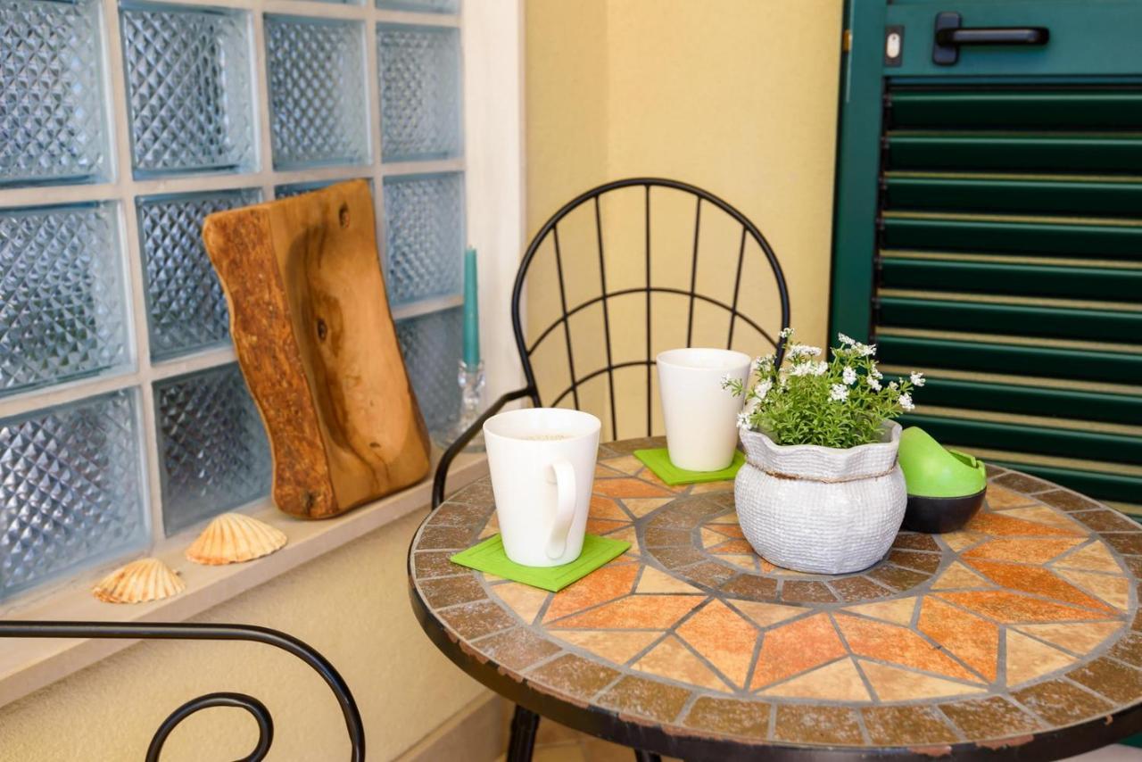Apartment Jadranka With Sea View In Rogotin 외부 사진