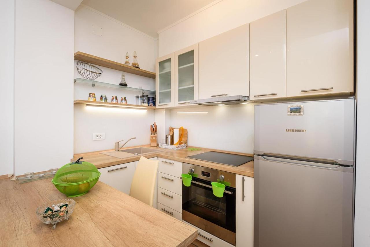 Apartment Jadranka With Sea View In Rogotin 외부 사진