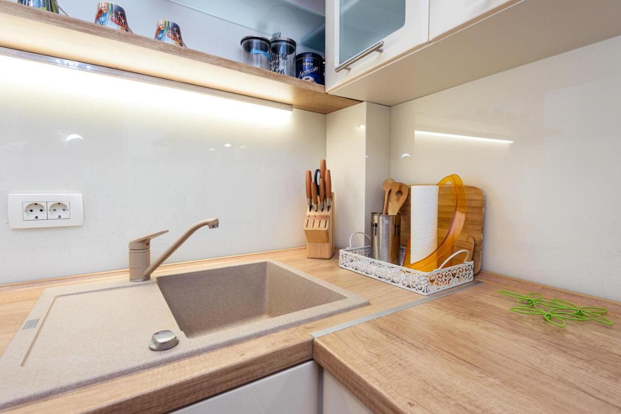 Apartment Jadranka With Sea View In Rogotin 외부 사진